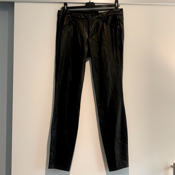 Zara Vegan Leather pants. Medium rise. Slim fit. US Ladies M (30 inch waist) - Picture 1 of 5